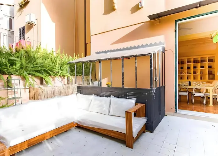 Elegantis Monti Royal With Private Terrace * Roma