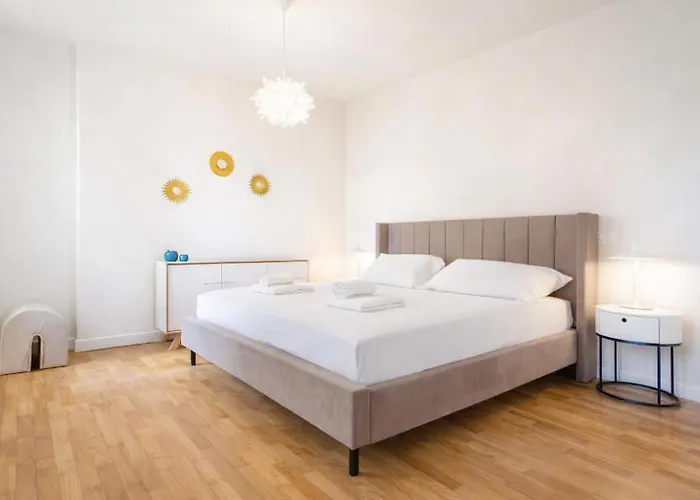 Elegantis Monti Royal With Private Terrace